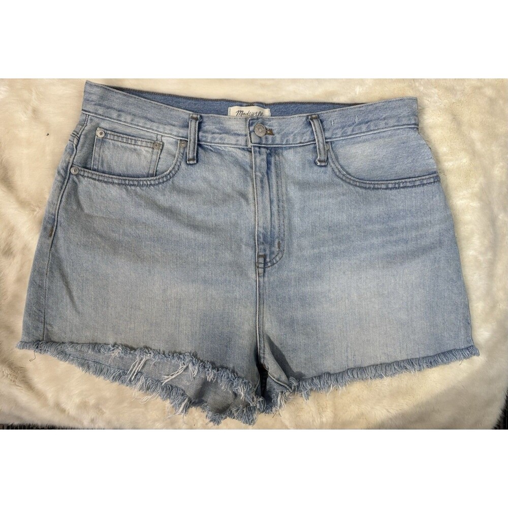 Madewell Shorts Womens 32 The Mom Jean Short Distressed Light Wash Blue